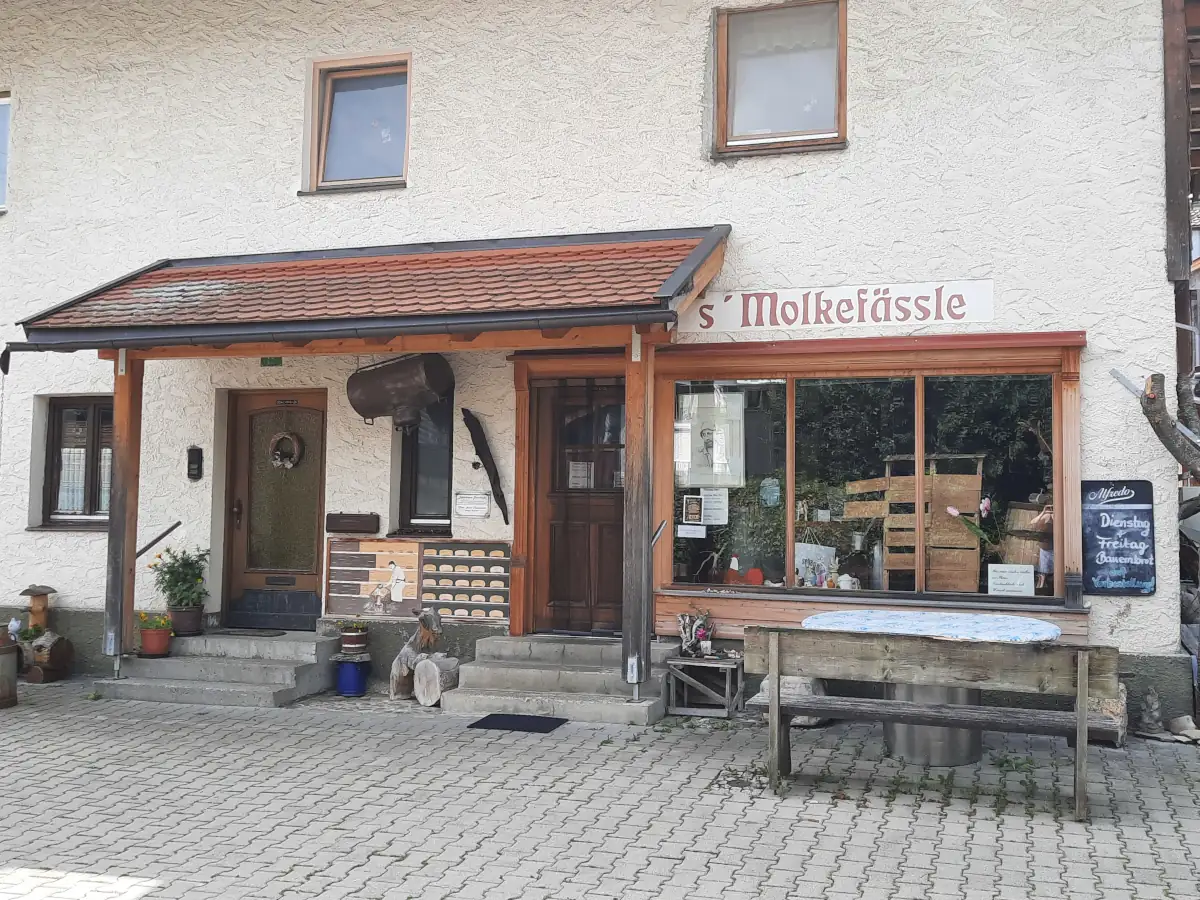 s'Molkefässle - hier gibt es Käse und andere Schmankerln